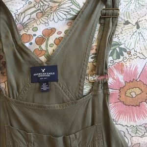 American Eagle olive green short overalls